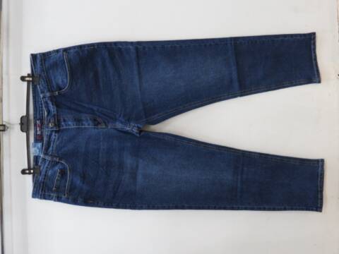 Jeansy męskie A52 1 kolor 40-48 1