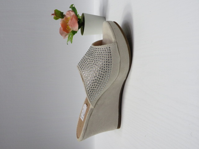 Klapki Damskie B03 BEIGE 36-41 1