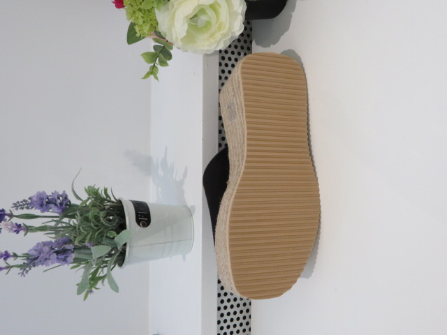 Klapki Damskie AM05 BLACK 36-41 2