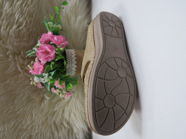 Klapki Damskie DE990-2 JEDEN 36-41 2