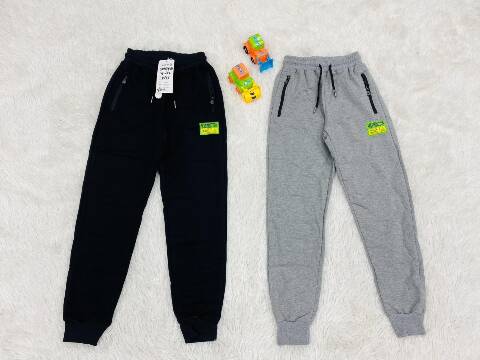 Spodnie dresowe chłopięce 4326 Mix kolor 4-12 1