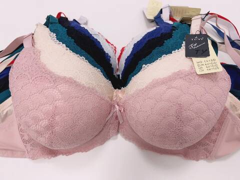 Biustonosze damskie 6459 1 kolor D 1