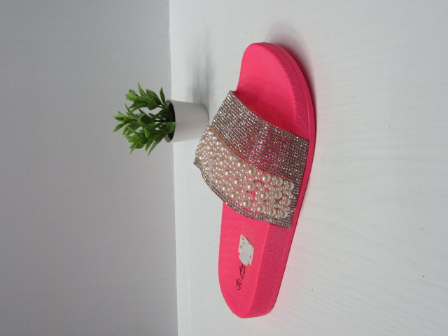 Klapki Damskie WF2040-32 JEDEN 36-41