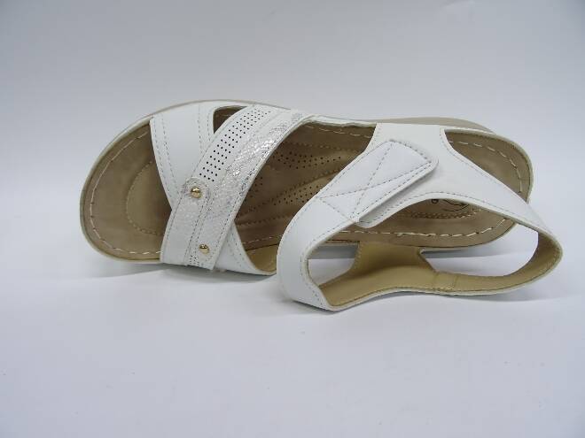 Sandały damskie CC2235 WHITE 36-42 1