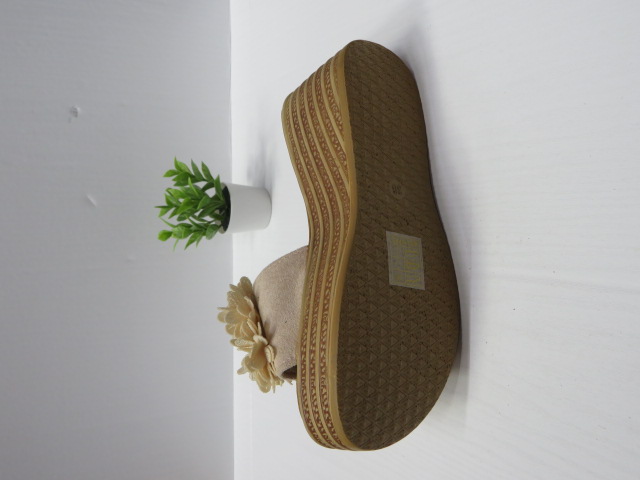 Klapki Damskie WH-515 BEIGE 36-41 2