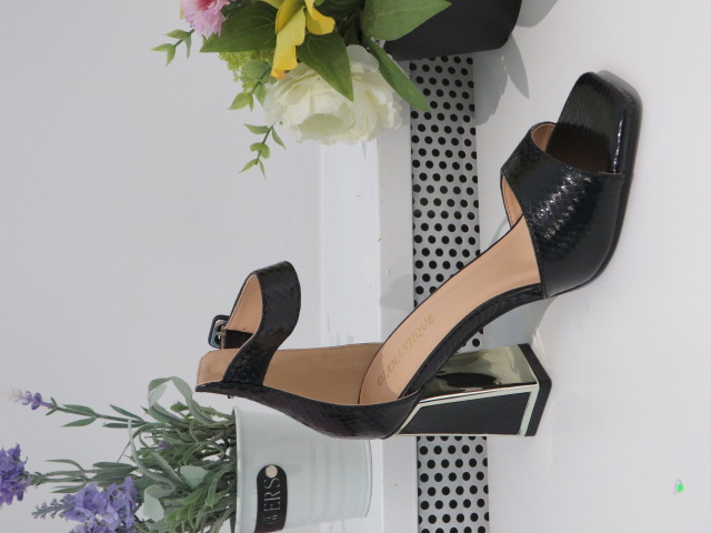 Czółenka Damskie X8287 BLACK 36-41 1