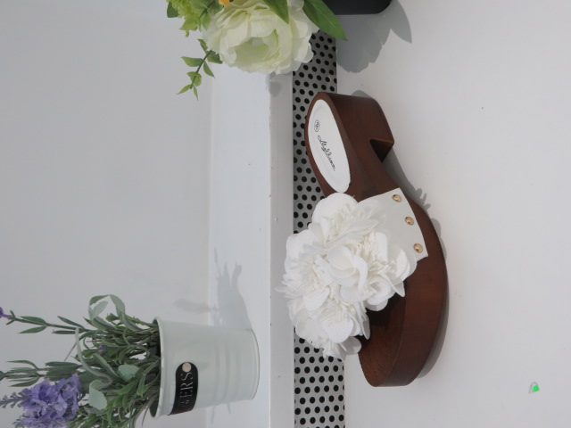 Klapki Damskie MS9050 WHITE 36-41