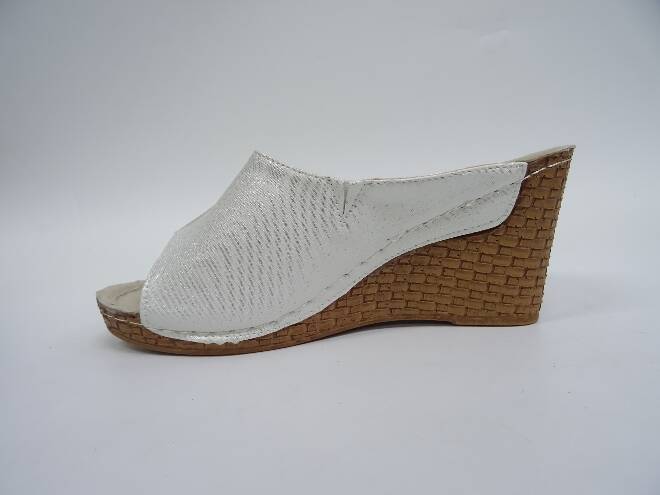 Klapki Damskie C9903-12A JEDEN 36-41 1