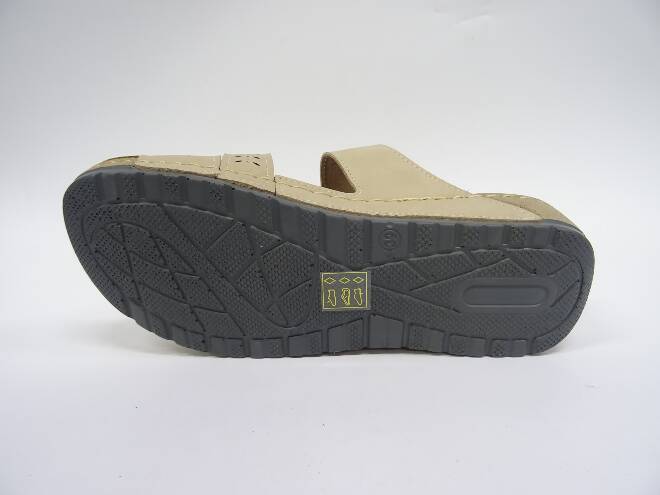 Klapki Damskie B0234 BEIGE 36-41 1