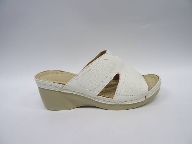 Klapki Damskie HL61706-3 JEDEN 36-41