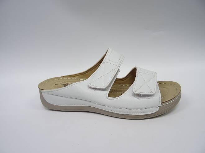 Klapki Damskie CC2222 WHITE 36-42