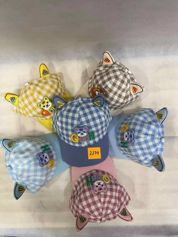 Czapki chłopięce 8399 Mix kolor Standard 1