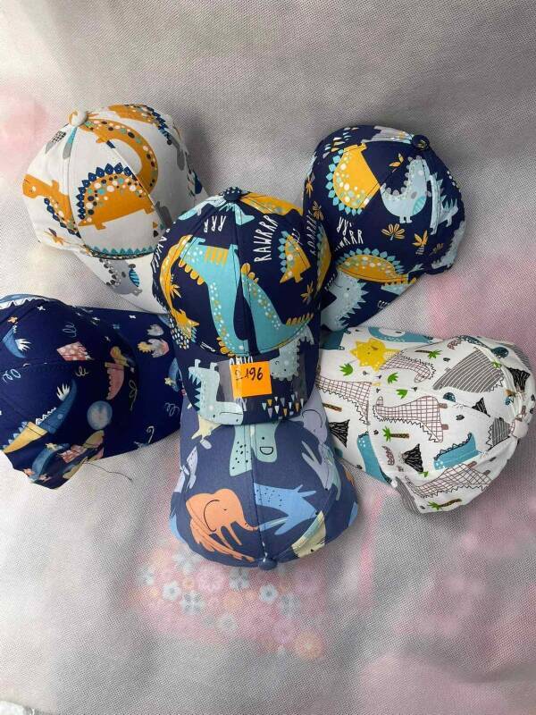 Czapki chłopięce 8403 Mix kolor Standard 1