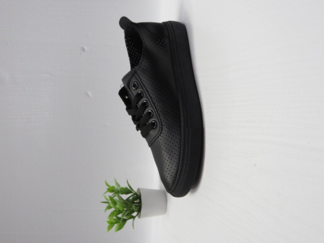 Trampki damskie MB135 ALL BLACK 36-41