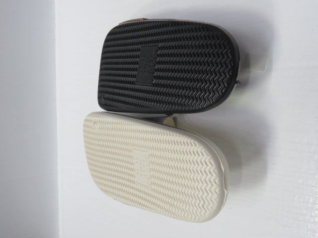 Kapcie Dziecięce 5004 BLACK/WHITE/PINK 30-35  2