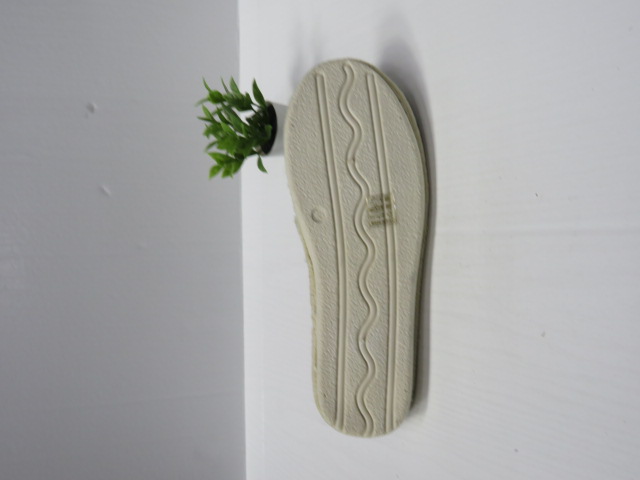 Półbuty Damskie SJ2306-1 JEDEN 36-41 2