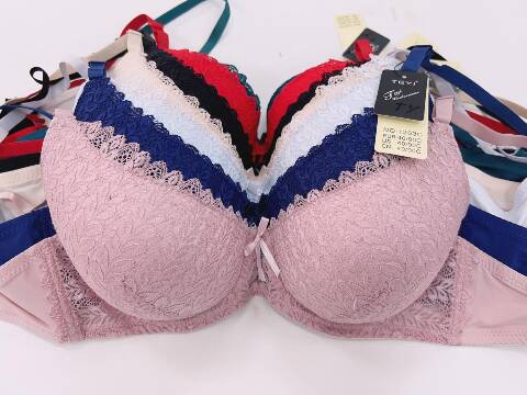 Biustonosze damskie 3248 1 kolor C 1