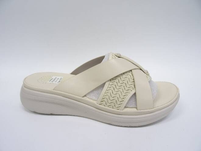 Klapki Damskie HL22612-3 JEDEN 36-41