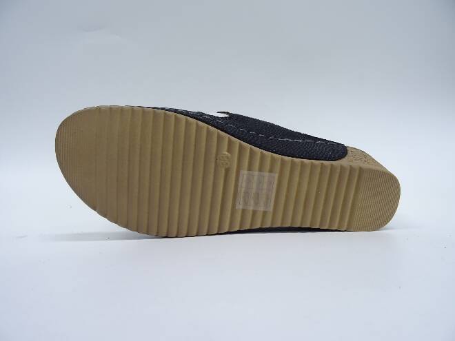 Klapki Damskie 6106-1 JEDEN 36-41 2