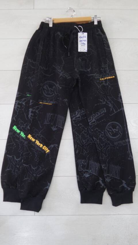 Spodnie dresowe chłopięca 3297 Mix kolor 146-176 1