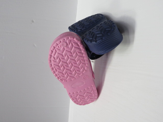 Kapcie Dziecięce E518C JEDEN 30-35 2