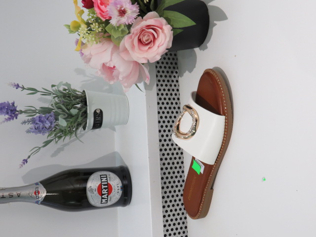 Klapki Damskie ML241 WHITE 36-41