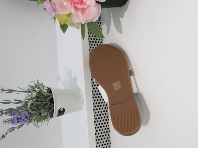 Klapki Damskie 20698-11 WHITE 36-41 2