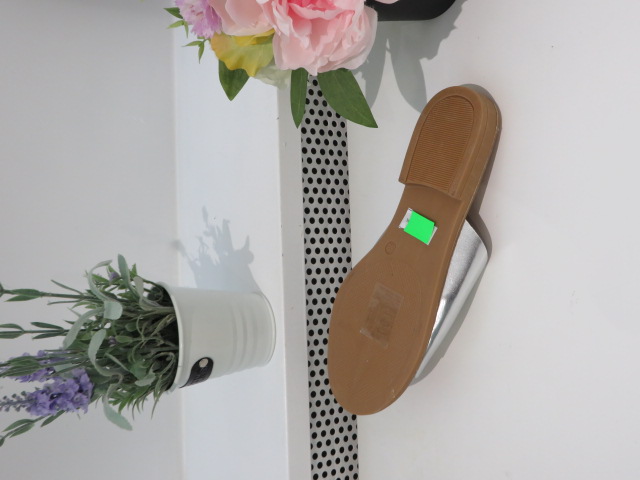 Klapki Damskie YE-722 SILVER 36-41 2