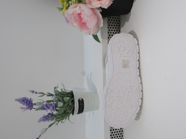 Sportowe Damskie 23011 GOLD 36-41 2