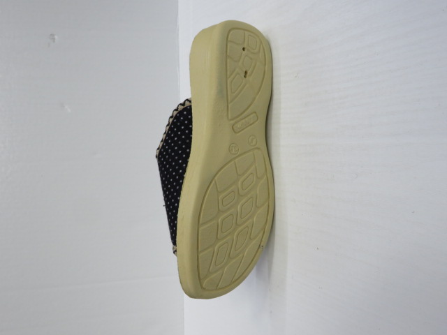 Kapcie Damskie AA-5 JEDEN 36-41 2