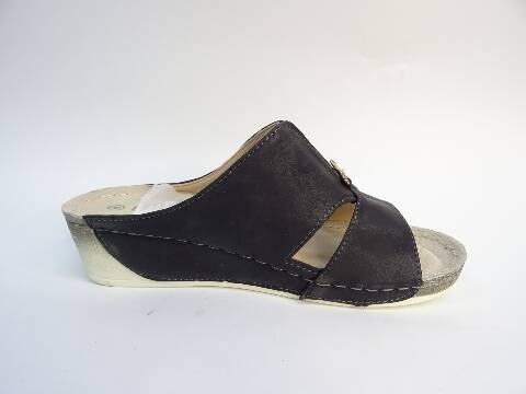 Klapki damskie J5314-1 JEDEN 36-41 1