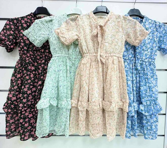 Sukienka dziewczęca 6412 1 kolor  4-14 1