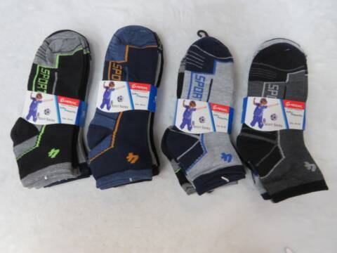 Skarpety chłopięce 66570D Mix kolor 31-42 1