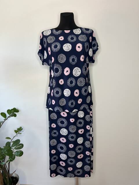 Komplet bluzka + spodnica 7639 1 kolor 44-54 (Towar Polskie)