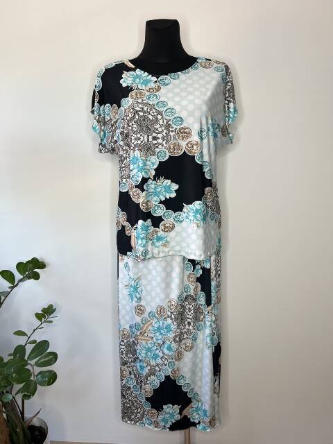 Komplet bluzka + spodnica 7641 1 kolor 44-54 (Towar Polskie) 1