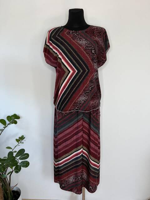 Komplet bluzka + spodnica 7642 1 kolor 44-54 (Towar Polskie) 1