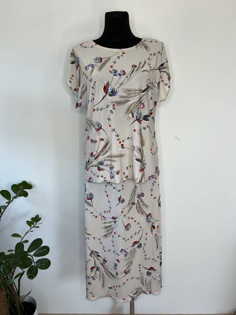 Komplet bluzka + spodnica 7648 1 kolor 44-54 (Towar Polskie) 1