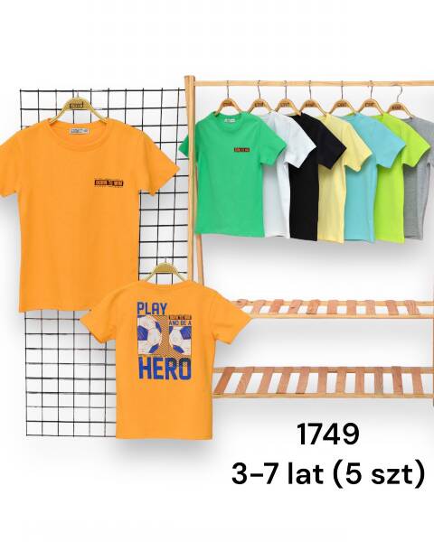 Bluzki chłopięce 1749 1 kolor 3-7lat