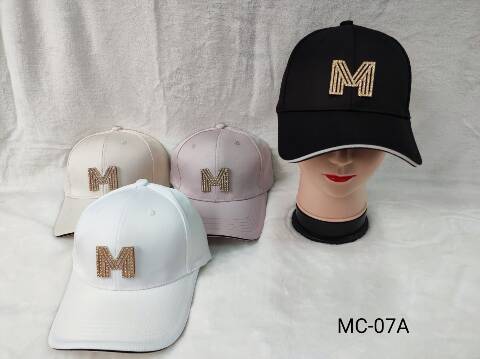 Czapki damskie 9835 Mix kolor Standard