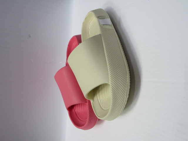 Klapki Damskie E159B JEDEN 36-41