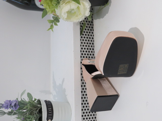 Czółenka Damskie J010 BEIGE 36-41 2