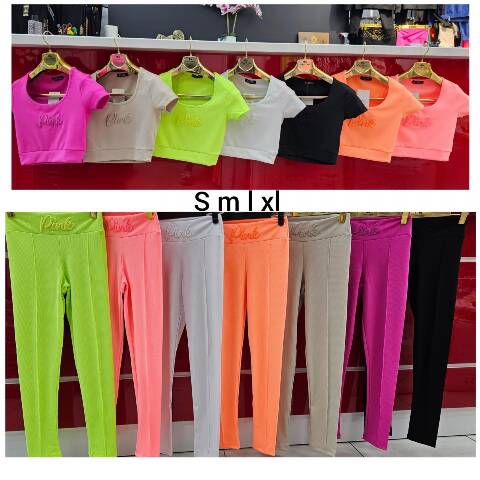 Komplet Damskie 3426 1 kolor S-XL (Towar Tureckie) 1