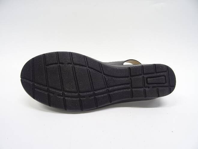 Sandały damskie B231-1 JEDEN 36-42 2