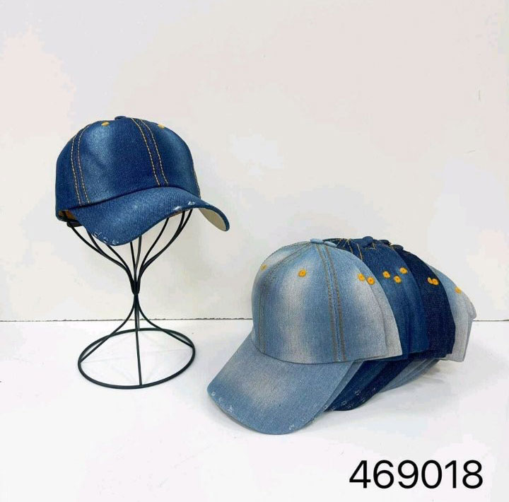 Czapki damskie 469018 MIX KOLOR STANDARD 1