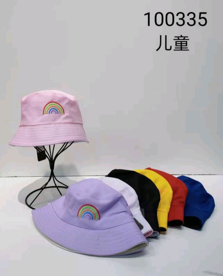 Kapelusze dziecięce 100335 MIX KOLOR STANDARD 1