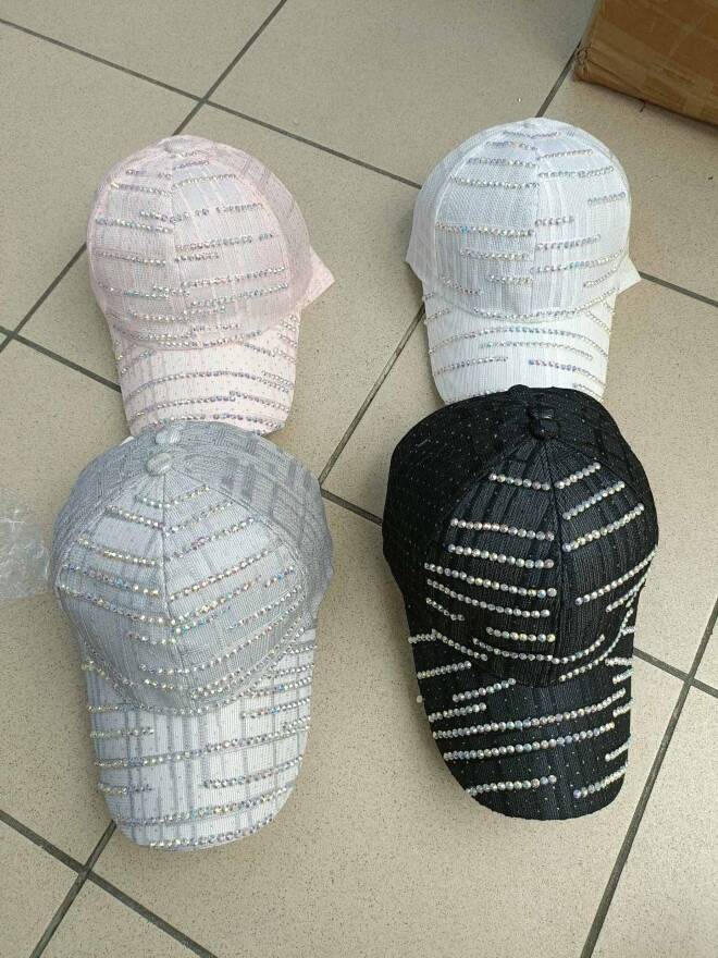 Czapki damskie  5279 Mix KOLOR  Standard 1