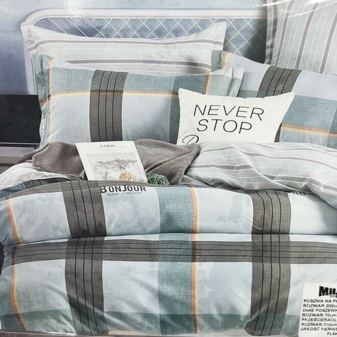 Komplet Pościeli 4 Części E1841 Mix wzory  200 x 220 1