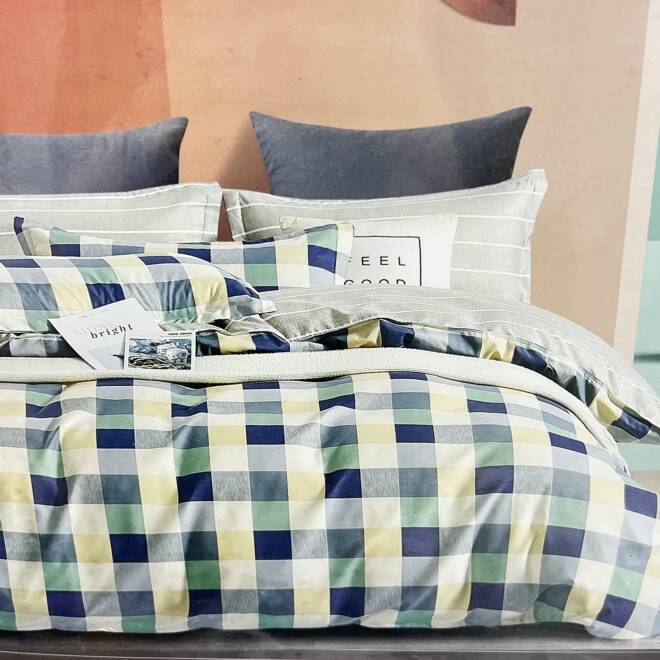 Komplet Pościeli 4 Części E1844 Mix wzory  200 x 220 1