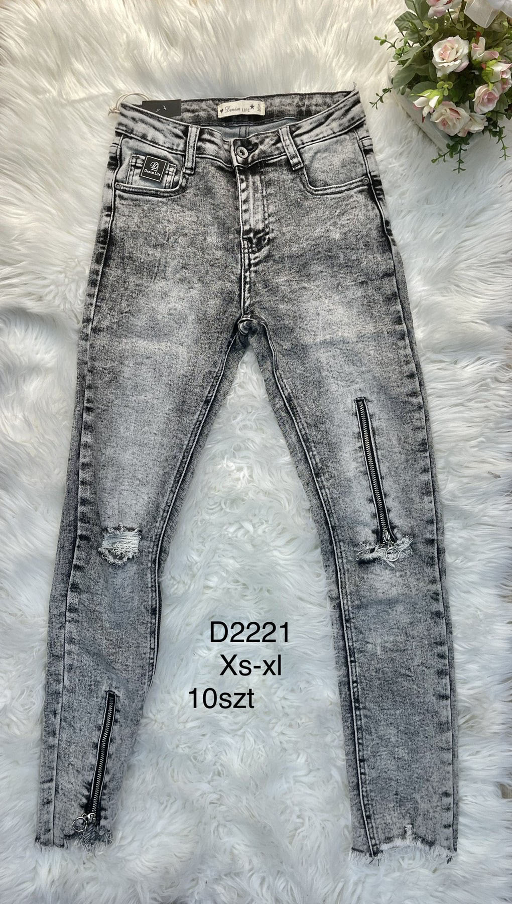 Jeansy damskie D2221 1 kolor XS-XL