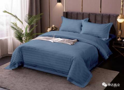 Komplet pościeli 4 części 0533 1 kolor 160x200